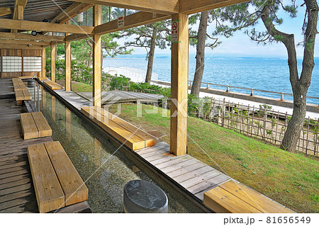 和倉温泉 湯っ足りパーク足湯 石川県七尾市和倉町の写真素材