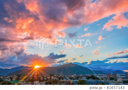 藻岩山の夕陽 81657183