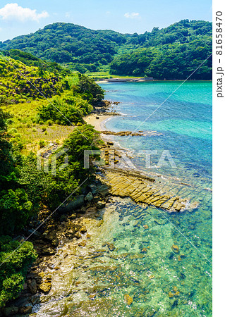 鷹島肥前大橋から鷹島の眺め　【長崎県松浦市鷹島】 81658470