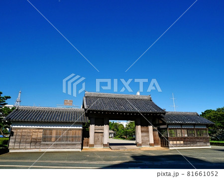 徳島城鷲の門右斜め(2021) 徳島城鷲の門右斜め(2021) 81661052