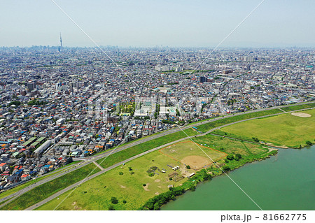 江戸川上空かあ空撮した東京の下町 81662775