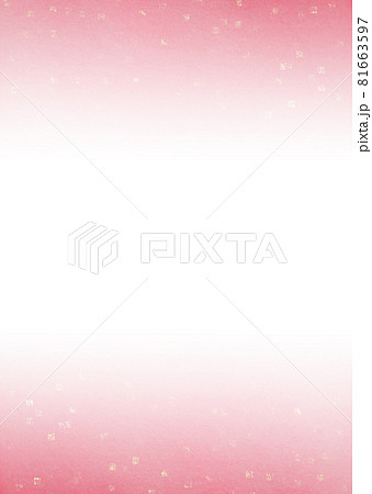 金箔の紙吹雪が舞い散る和紙/赤色 中央から上下に濃くなるグラデーション 背景素材 縦 他色有り 金箔の紙吹雪が舞い散る和紙/赤色 中央から上下に濃くなるグラデーション 背景素材 縦 他色有り 81663597