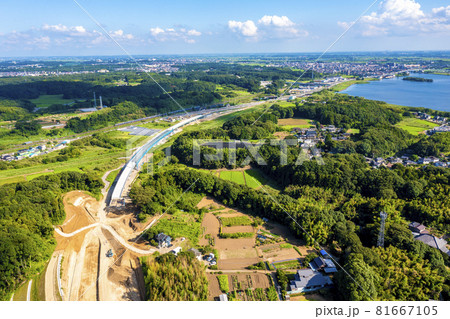 国道6号のバイパス道路工事と牛久沼（茨城県）	 81667105