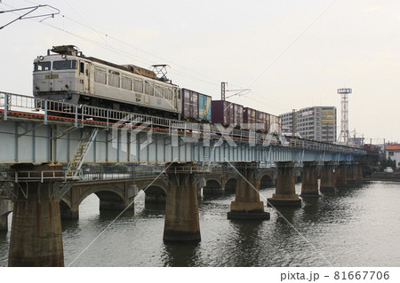 EF81貨物列車 81667706