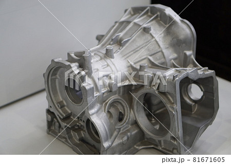 トヨタ トランスアクスル アルミ 鋳造 トヨタ トランスアクスル アルミ 鋳造 81671605