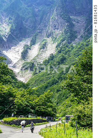 【群馬県】 谷川岳 一の倉沢の風景 【群馬県】 谷川岳 一の倉沢の風景 81681435