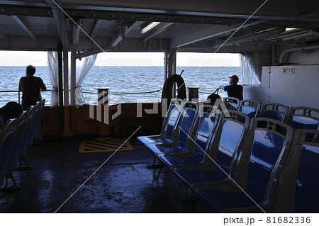 a passenger ferry service to Cheung Chau, hk 20 Aug 2021 a passenger ferry service to Cheung Chau, hk 20 Aug 2021 81682336