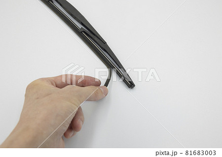 ワイパーゴム劣化 ワイパーゴム劣化 81683003