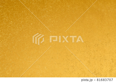 イラスト素材　背景素材　和風　和紙　筆　書道　金　ゴールド 81683707