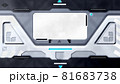 テキスト枠があるSF風の扉 81683738