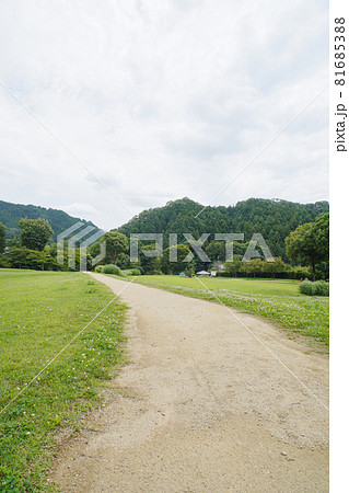 丘　石舞台　オールドレンズ 81685388