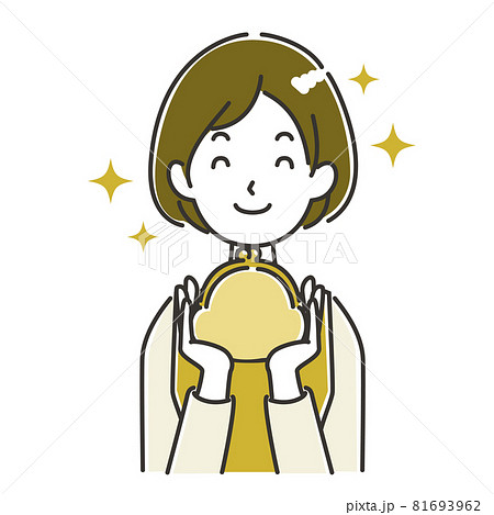財布を持った笑顔の主婦のイラスト 81693962
