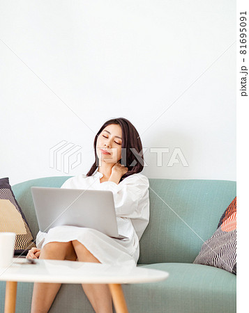 腹痛 胃痛 女性達 81695091