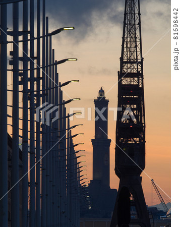 Genoa's famous landmark lighthouse "Lanterna" at sunset Genoa's famous landmark lighthouse "Lanterna" at sunset 81698442