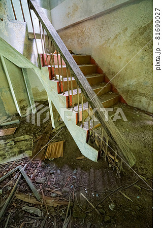 廃墟 山梨県北杜市 ホテル大藪 廃ホテル 廃墟 山梨県北杜市 ホテル大藪 廃ホテル 81699027