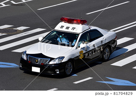 警視庁第六機動隊の白黒パトカーの写真素材 警視庁第六機動隊の白黒パトカーの写真素材