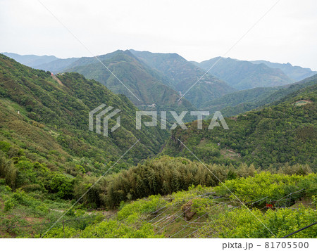 Northern cross-island highway in Taiwan 81705500
