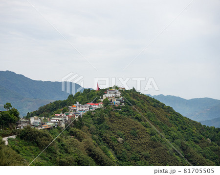 Northern cross-island highway in Taiwan 81705505