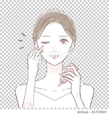 アイクリームを塗って保湿している女性 81714604