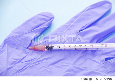 注射器とゴム手袋 注射器とゴム手袋 81715490