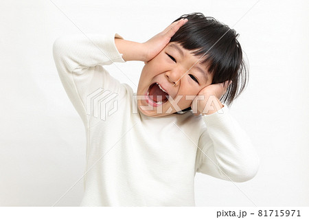 男の子　大失敗！ 81715971