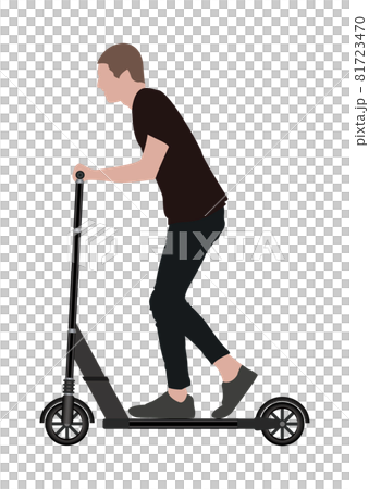 キックボードに乗る男性 キックボードに乗る男性 81723470