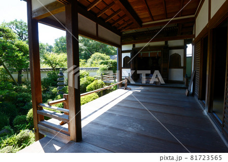 長岳寺 旧地蔵院庭園と延命殿 奈良県天理市 長岳寺 旧地蔵院庭園と延命殿 奈良県天理市 81723565