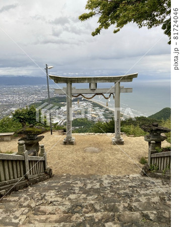 香川県の高屋神社の写真素材