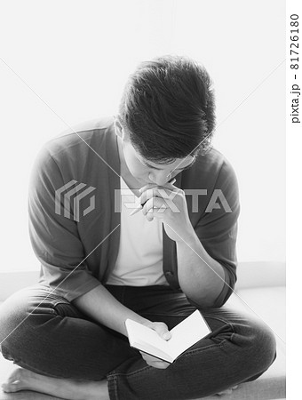 男 男性 男の人 81726180