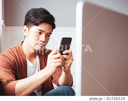 携帯 携帯電話 ケイタイ 81726219