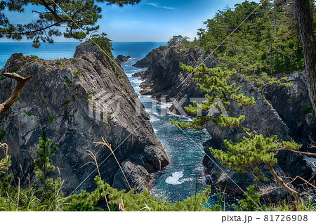 岩手大船渡市碁石海岸 雷岩乱曝谷展望台からの景色 岩手大船渡市碁石海岸 雷岩乱曝谷展望台からの景色 81726908