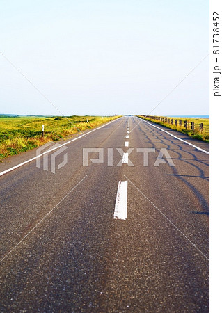 サロベツ原野　道道106号　北海道 81738452
