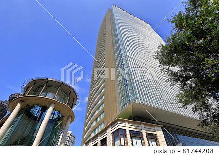 東京　港区　赤坂の都市風景　赤坂Bizタワー 81744208