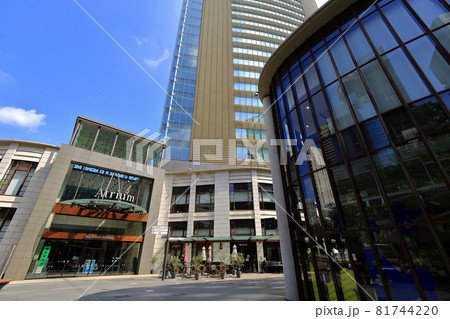 東京　港区　赤坂の都市風景　赤坂Bizタワー 81744220