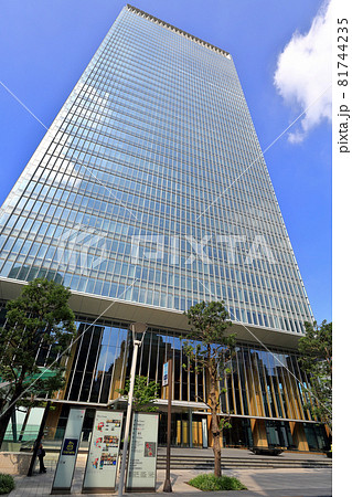 東京　港区　赤坂の都市風景　赤坂Bizタワー 81744235