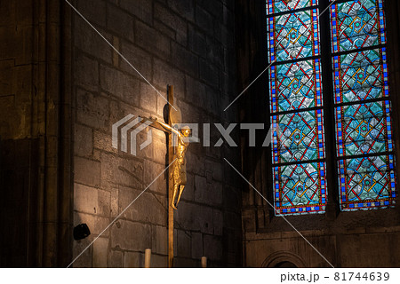 ノートルダム寺院【火災消失前】 ノートルダム寺院【火災消失前】 81744639