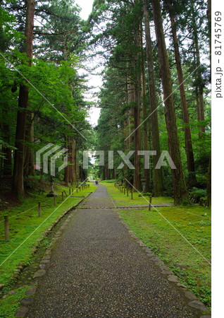 白山平泉寺　参道 81745769