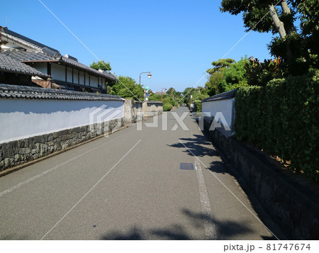 萩市の城下町堀内地区の白土塀の屋敷群 萩市の城下町堀内地区の白土塀の屋敷群 81747674