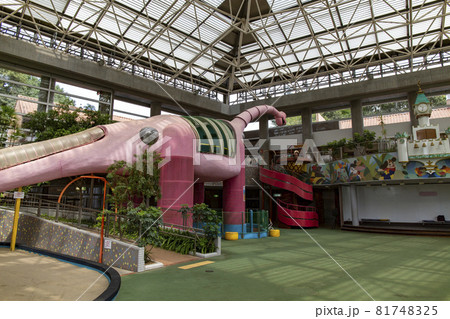 とちぎわんぱく公園内の「こどもの城」 81748325