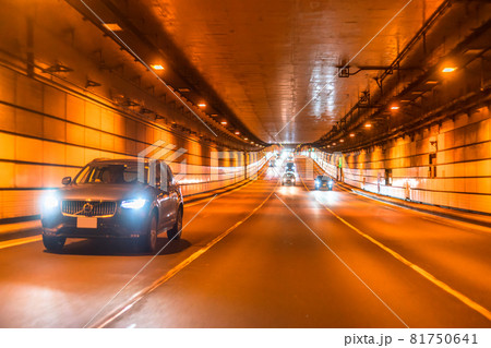 《東京都》高速道路・首都高速湾岸線のトンネル 81750641