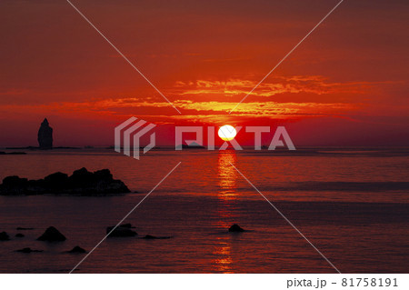 積丹の夕日 積丹の夕日 81758191