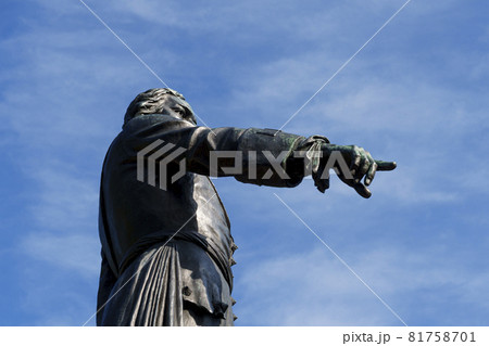 Statue of Peter the Great, Emperor with a domineering pointing hand Statue of Peter the Great, Emperor with a domineering pointing hand 81758701