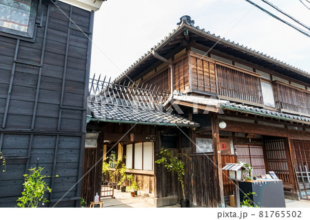 小栗家住宅、忍び返しのある邸宅〈愛知県半田市〉 81765502