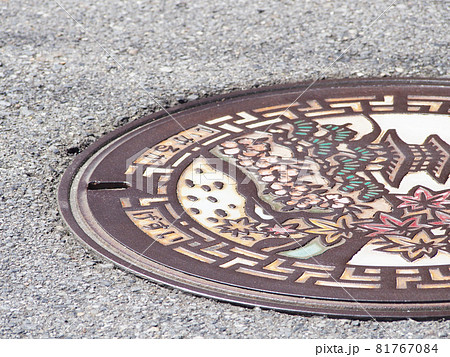 ご当地マンホール　いかるが 81767084