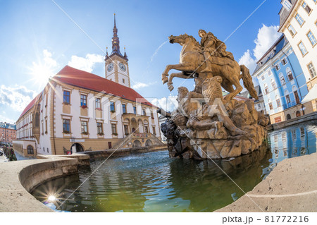 Baroque Caesar Fountain against Town Hall in Olomouc (Unesco) Czech Republic Baroque Caesar Fountain against Town Hall in Olomouc (Unesco) Czech Republic 81772216