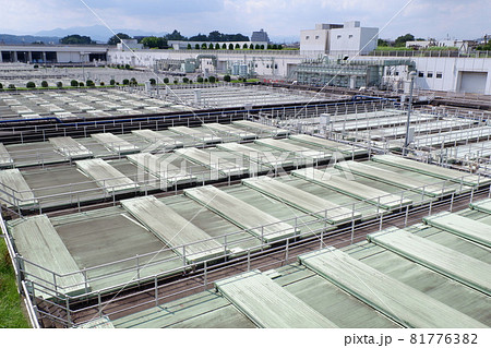 東京都下水道局多摩川上流水再生センターの沈殿池 81776382