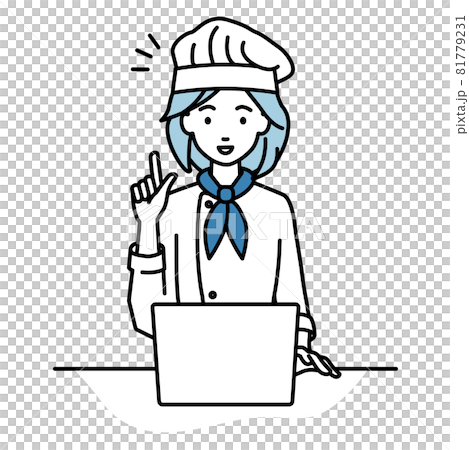 デスクで座ってPCを開いて何かひらめいた調理師の女性 81779231