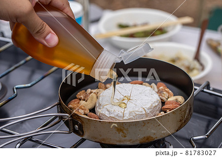 チーズ料理 アウトドア飯 キャンプ飯 おしゃれごはん キャンプ料理 あつあつ 外で過ごす休日 チーズ料理 アウトドア飯 キャンプ飯 おしゃれごはん キャンプ料理 あつあつ 外で過ごす休日 81783027