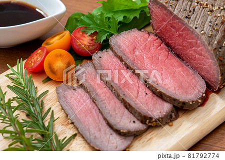 ローストビーフ 81792774