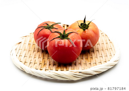 トマト 81797184
